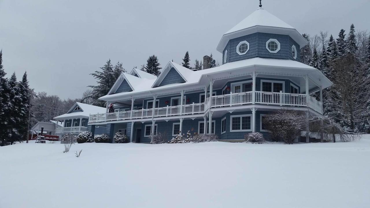 كوتيكوك La Maison Bleue Du Lac Wallace المظهر الخارجي الصورة